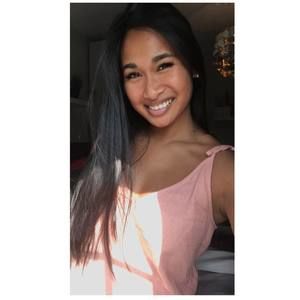 Meet your Posher, Chloé